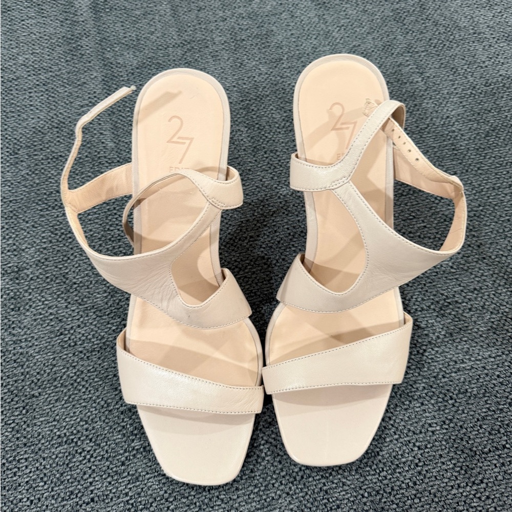 EUC 27 Edit Naturalizer Lanie Elegant Beige Women's Heels - Picture 3 of 8